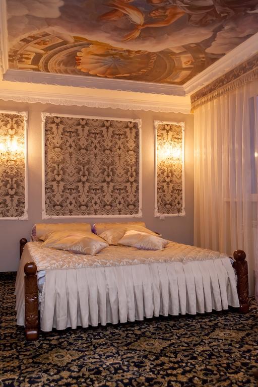 Hotel General Ekibastuz ภายนอก รูปภาพ